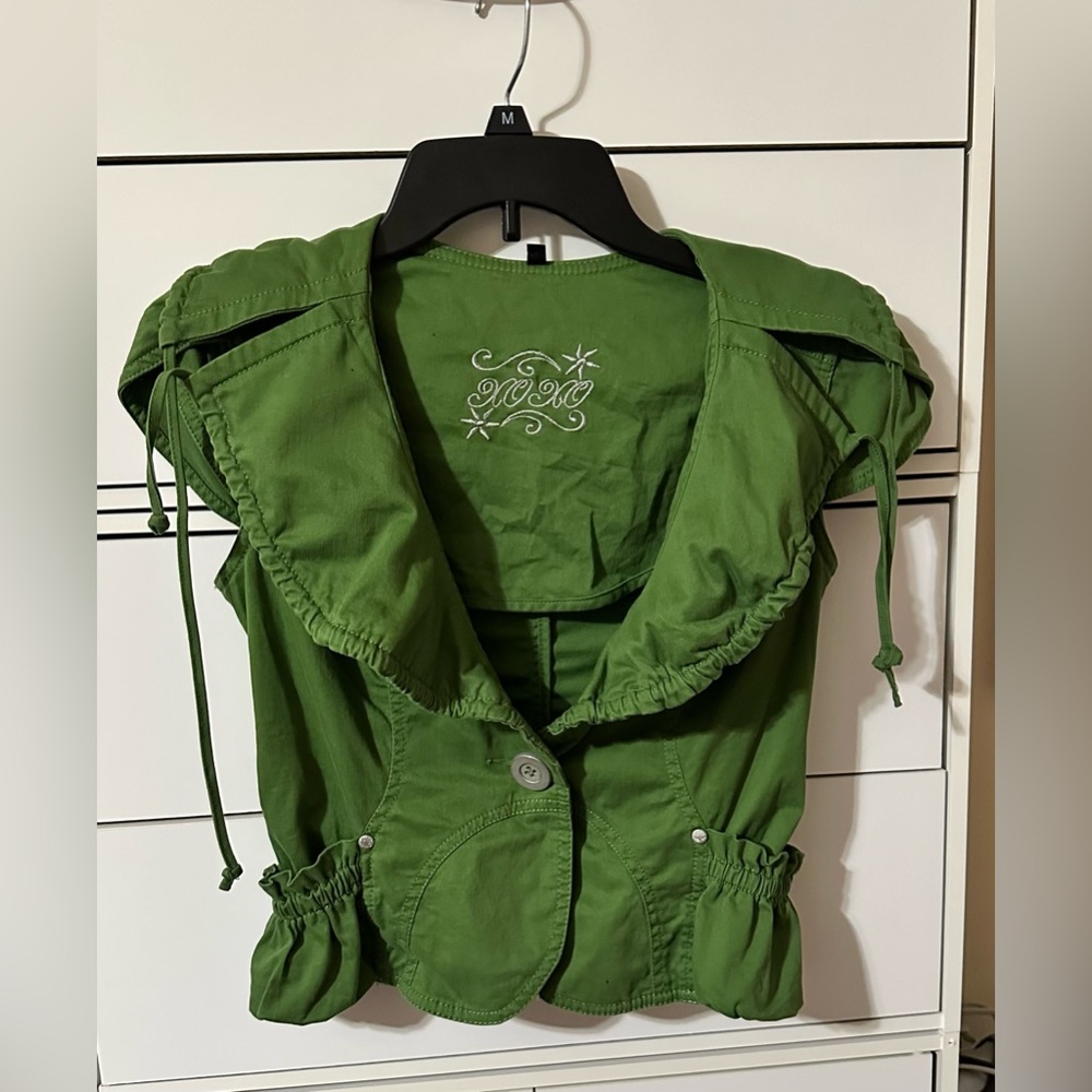 XOXO Women's top in Vibrant Green